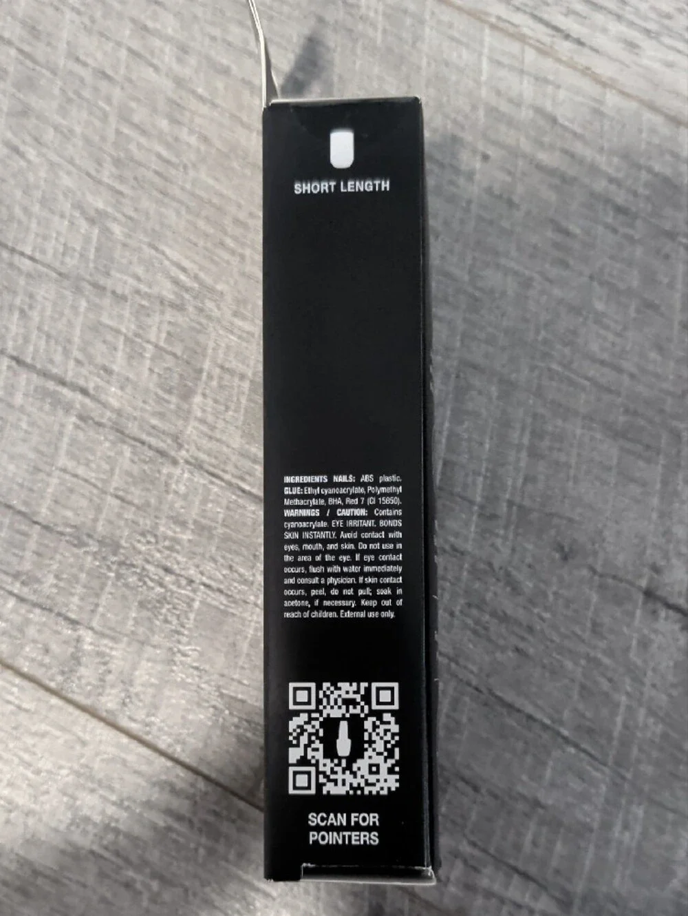 OPI On Point Press-On Mani - Little Black Onyx Dress (Black)